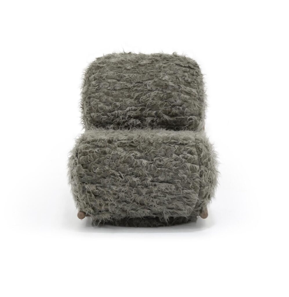 Leo Swivel Club Chair